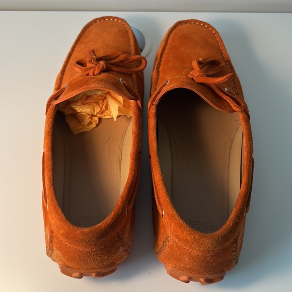 Bally Men’s size 12 shoes. Orange suede. Rubber bottom with Bally Y pattern. - Picture 8 of 13